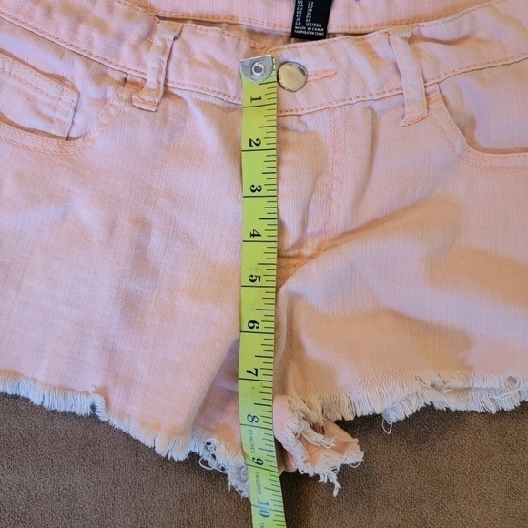 Forever 21 Daisy Duke Pink/Peach Cutoff Shorts Size 27 - Picture 5 of 5